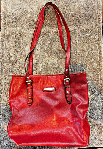 Jaclyn smith red - smith, shoulder